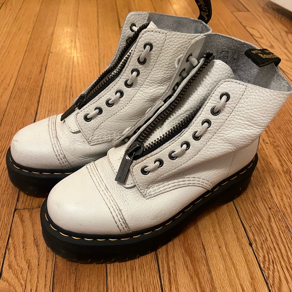 Doc Martens Sinclair Leather Platform Boot in White